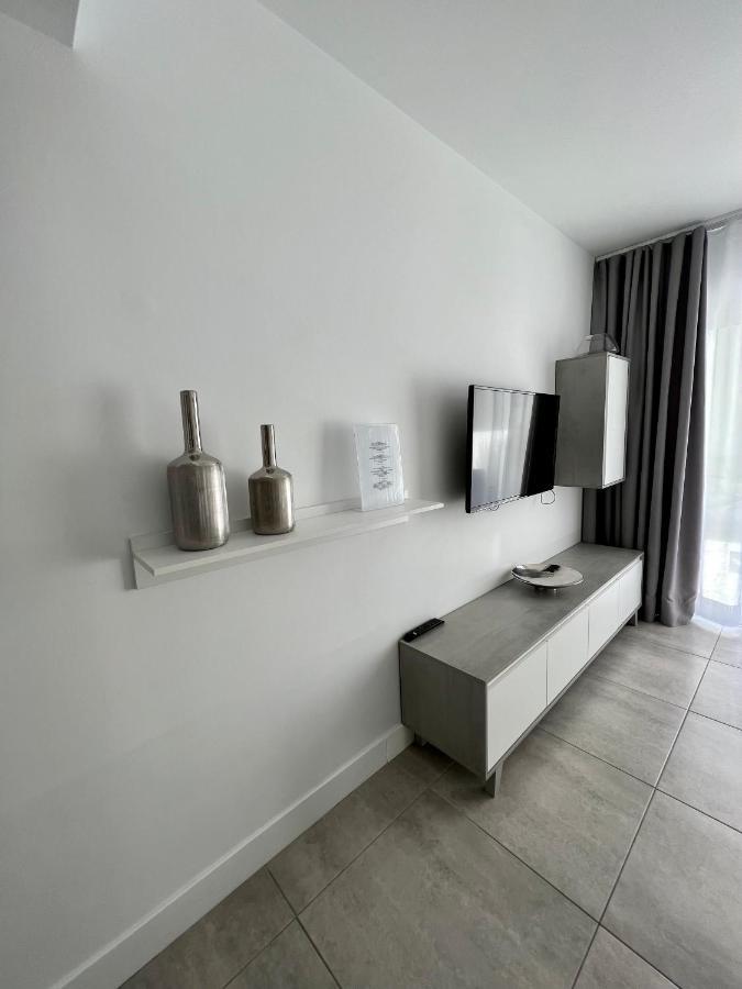 Corralejo Bristol Terrace Apartment Con Giardino Privato Esterno מראה חיצוני תמונה