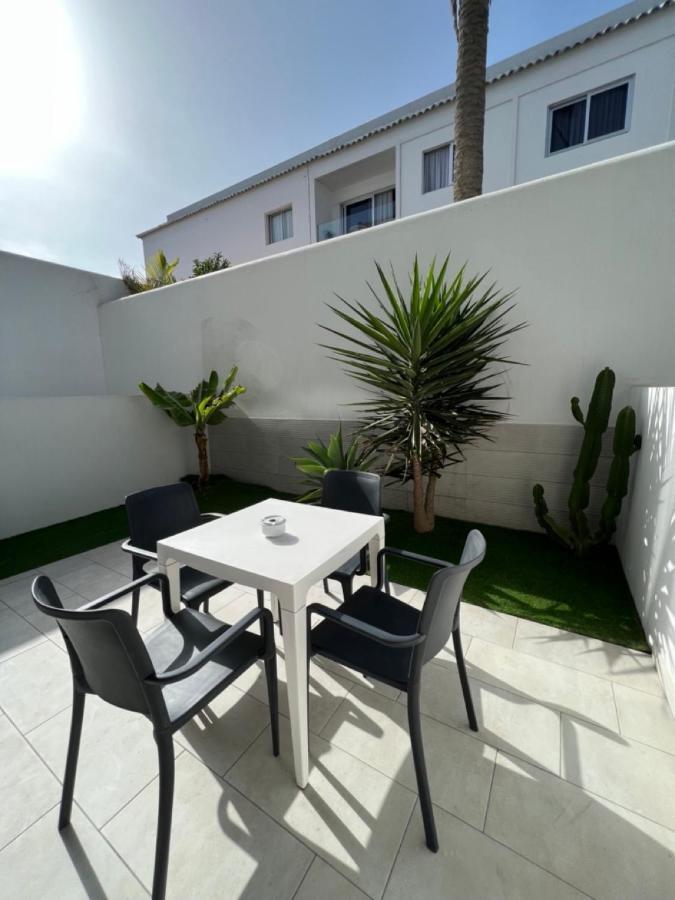 Corralejo Bristol Terrace Apartment Con Giardino Privato Esterno מראה חיצוני תמונה